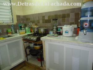 calle camilo cienfuegos entre 5ta y 6ta, edificio 15 apto11