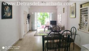 Calle D entre 13 y 15 Vedado La Habana