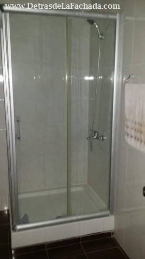 19 #153 entre L y K, Apartamento 3, 4to Piso, El Vedado.