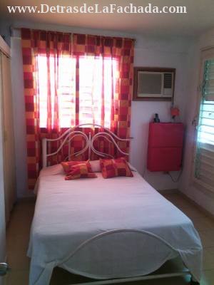 Room with terrace access