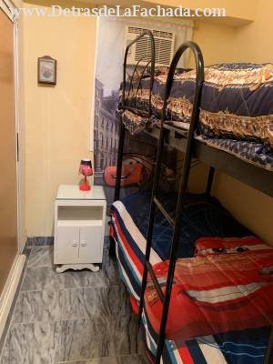 Calle 25 entre H e I, Vedado