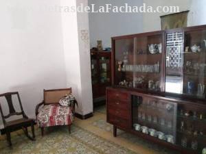 27 de Noviembre (Jovellar) 110 Apto 3, entre  Espada y Hospital