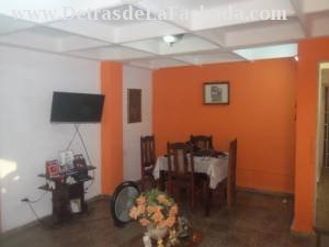 Ave. 15 edif 8221 piso 10 apto 9