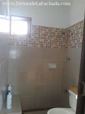 Vista Alegre # 628 apto 5 interior entre Mayia Rodríguez y Lasola