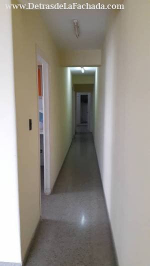 Calle 34 entre 21 y 23