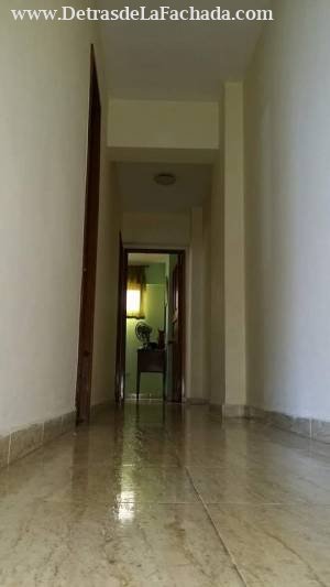 19 #153 entre L y K, Apartamento 3, 4to Piso, El Vedado.