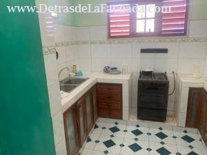 A dos cuadras del malecon y dos del Hospital Ameijeiras