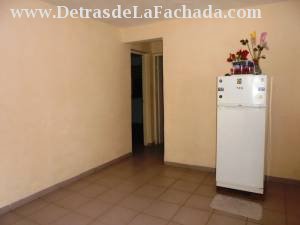 Apartamento en La Habana Vieja, cerca de la Alameda de Paula y los Almacenes de San Jose.