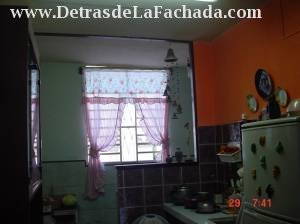 Kitchen to the patio view