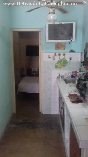 Calle Pancho Jimenez 66 B entre Pan y Manuelico Diaz