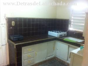 Calle 21A e/ 10 y 10A, No 1006A