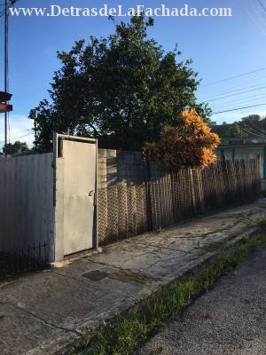 Parte lateral de la propiedad