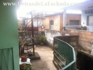 Calle 21A e/ 10 y 10A, No 1006A