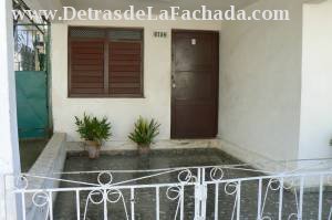 Portal that serves as a parking lot