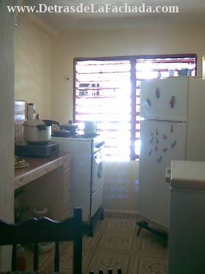 Calle 3era Reparto Varonia, # 9, entre 1 ra de Ramirez y Carretera de Vertiente