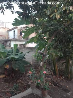 Calle, Jose Miguel Gomez # 144 / Plaza Mendez y Calle A