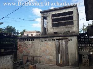 Egusquiza #1102 % Paseo Agramonte y Céspedes