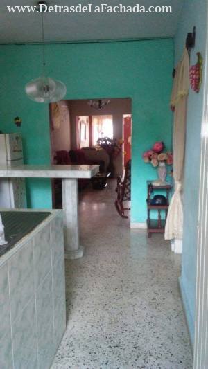 San Isidro entre lugareño y hospital a una cuadra del parque agramonte