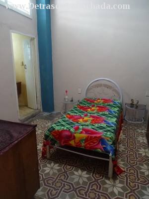 Tatan Méndez 12 (costado del Teatro Principal) e/ Padre Valencia y San Patricio