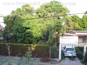 Calle 10 #10 entre carretera central y calle A , Reparto julio Antonio mella,monte Carlos