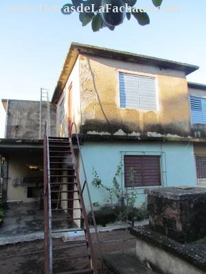 Prolongación de Padre Valencia # 160 e/Cupey y 6ta.