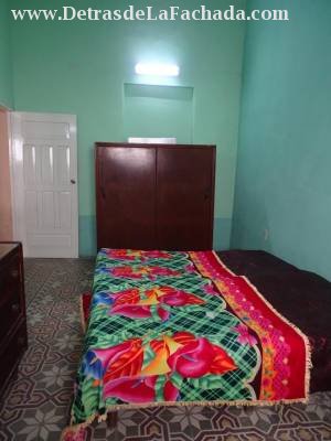 Tatan Méndez 12 (costado del Teatro Principal) e/ Padre Valencia y San Patricio