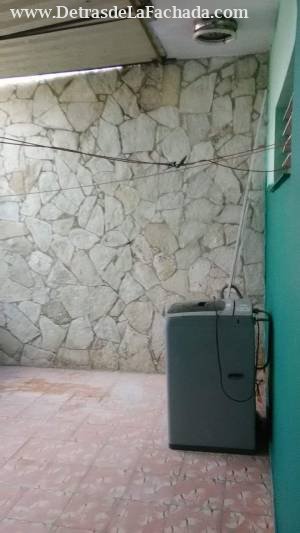 Avenida finlay #102 / AYB Camagüey