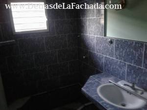 Calle Chino Manuel #74 ÷ Luis Casas Romero y Final