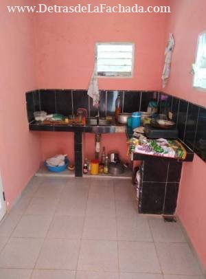 Pasaje linea de Santa clara número 17f entre Paquito Espinosa y san jose Morón ciego de Ávila Cuba