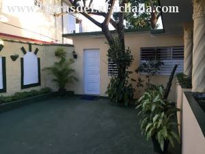 Calle novena #13 E/calle décima y calle 12