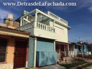 Avenida de las flores entre independencia y libertad