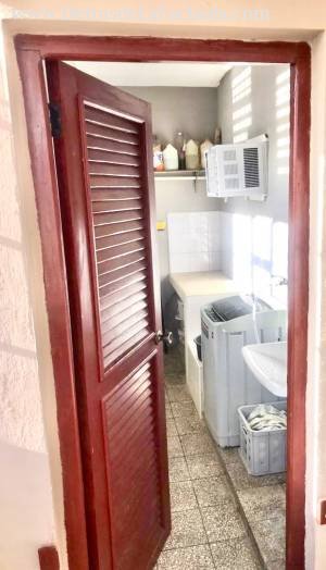 ONELIO HERNÁNDEZ 225 ALTOS ENTRE EDUARDO MÁRMOL Y BEMBETA