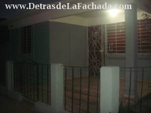 Padre Cano # 15A.  Entre José Manuel Castañeda y Libertad.