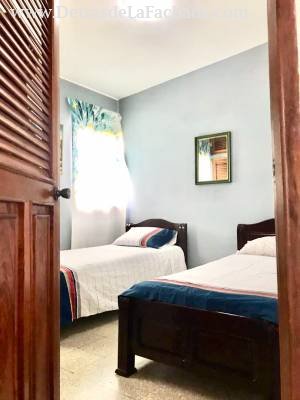 ONELIO HERNÁNDEZ 225 ALTOS ENTRE EDUARDO MÁRMOL Y BEMBETA