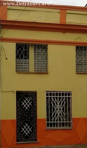 Ave 60 No. 3509 e/ 35 y 37 (Calle santa Elena e/ Prado y Gacel, la cuadra antes de la tienda Mimbre)