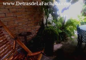 Calle 45 nro 2814 entre 28 y 30