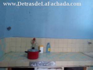 Paseo de Gómez #325 entre Pepe Alemán y Padre de las Casas