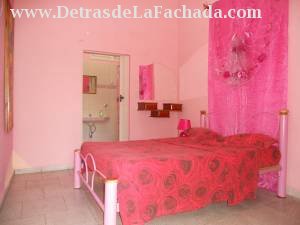 Calle 45 #3418 e/ 34 y 36 Cienfuegos