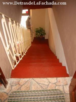 Ave 52 # 2113 e/ 21 y 23