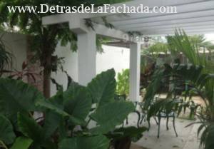 Calle 45 nro 2814 entre 28 y 30