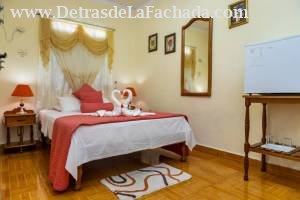 Ave 46 #4910 % 49 y 51