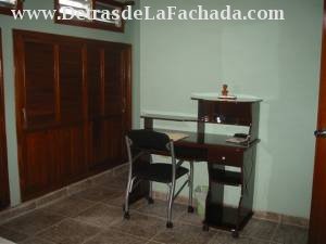 Ave 52 # 2113 e/ 21 y 23