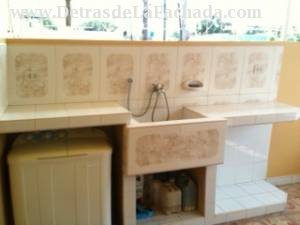 LAVADERO EN LA TERRAZA DE SEGUNDA PLANTA