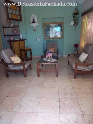 MACEO 189 ENTRE SOL Y LOMA