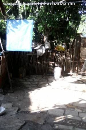 ave.Jimmy Hirzel a dos cuadras del hospital Infantil