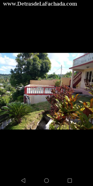 Jesus Menendez 8, Entrada AnaHinojosa. Baracoa