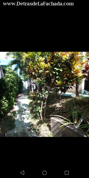 Jesus Menendez 8, Entrada AnaHinojosa. Baracoa