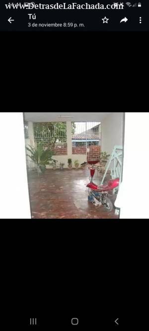 Calle 5 # 258 entre 26 y 30. Reparto 26 de Julio