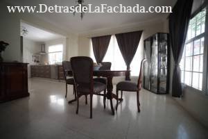 Coliseo 10 Parque y Peralta