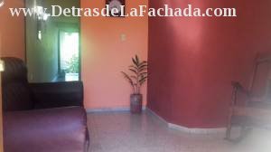 San Carlos 39, Reparto Peralta